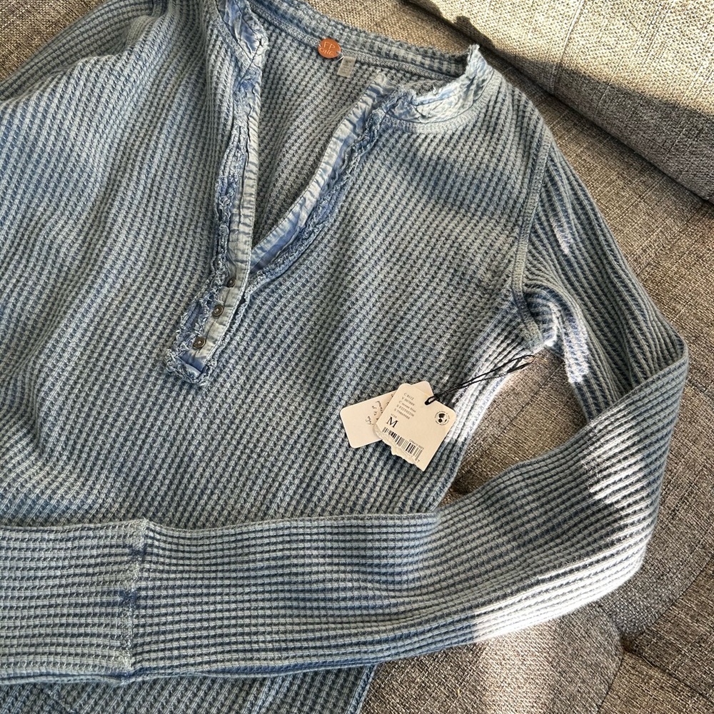 Free People blue gray thermal long sleeve t